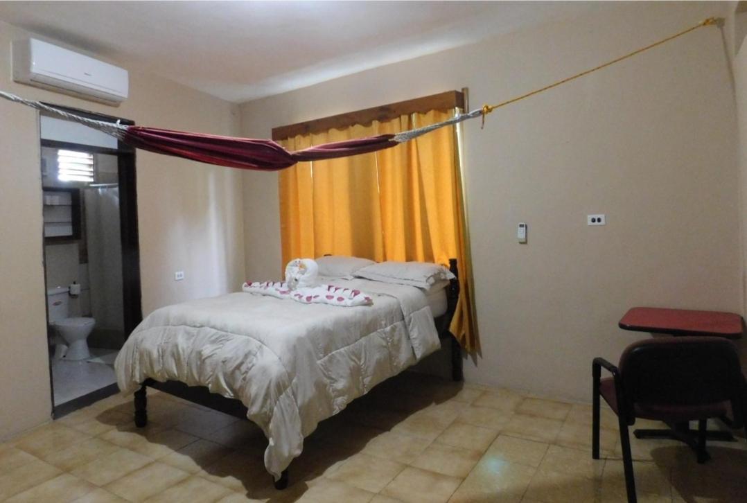 Arnold'S Guest House San Ignacio Zewnętrze zdjęcie